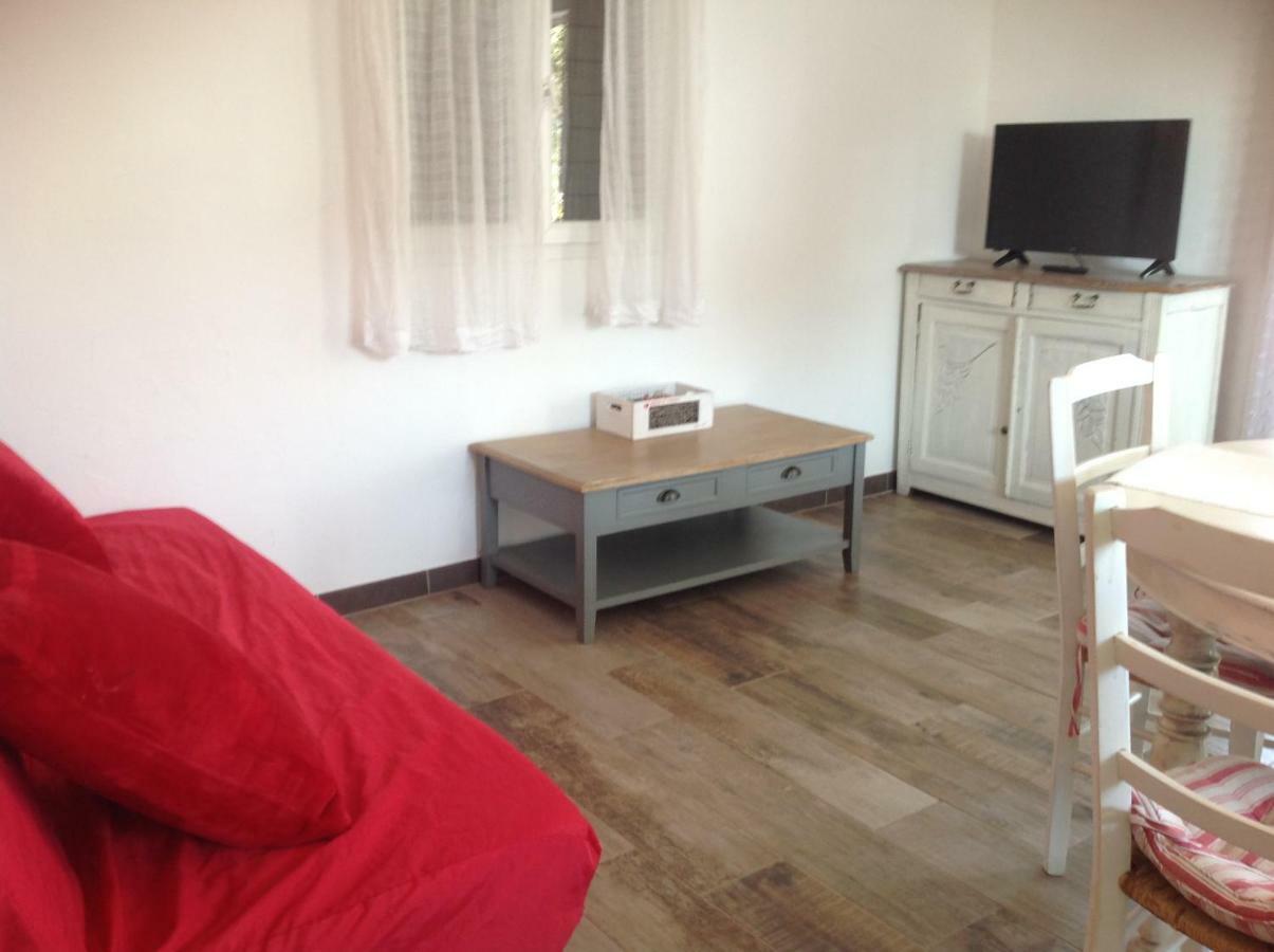 1262 Chemin Des Pignatelles Appartement La Motte